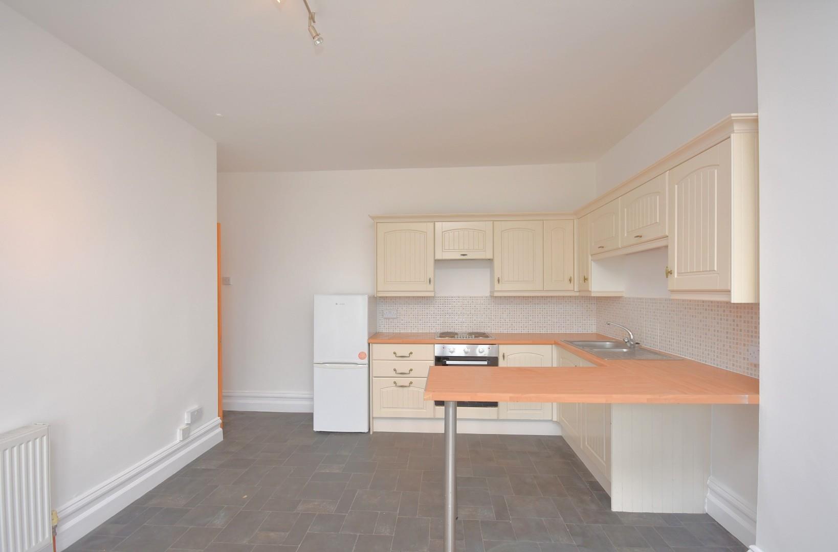 Apartment 2, 35, Windsor Terrace, Penarth, Vale Of Glamorgan, CF64 1AB